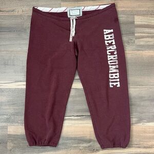 Y2K A&F Abercrombie & Fitch Cropped Sweatpant Capris - Maroon - Size Large